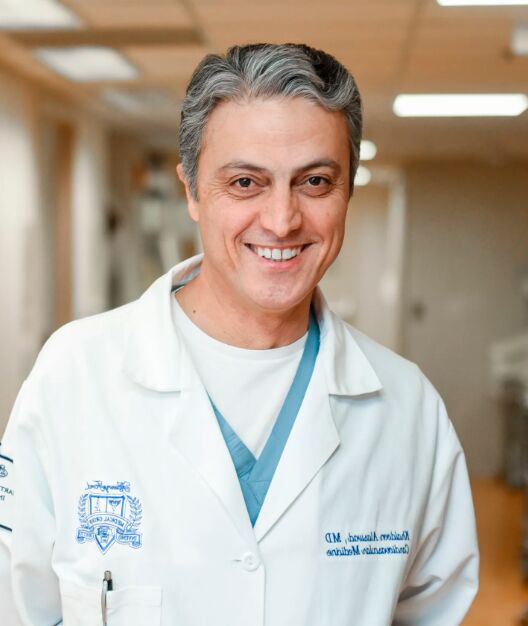 Doctor dermatolog Alex